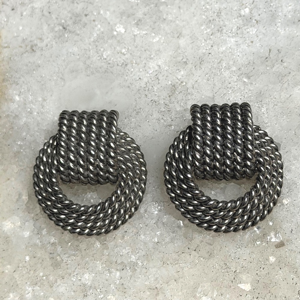 Silver Tone Rope Knot Clip-On Earrings Coastal Nautical Preppy Vintage Style